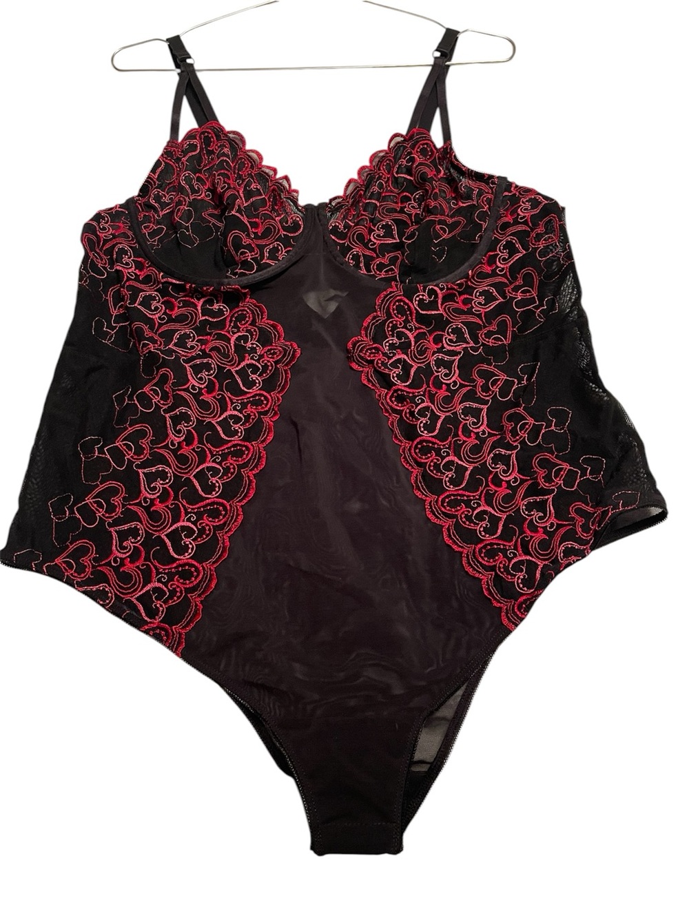 Black and red embroidery sheet and  Lace Bodysuit torrid 2x NWOT